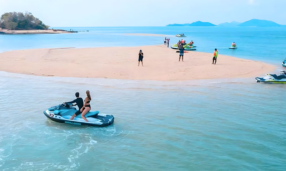 jetski tour from phuket to naka yai
